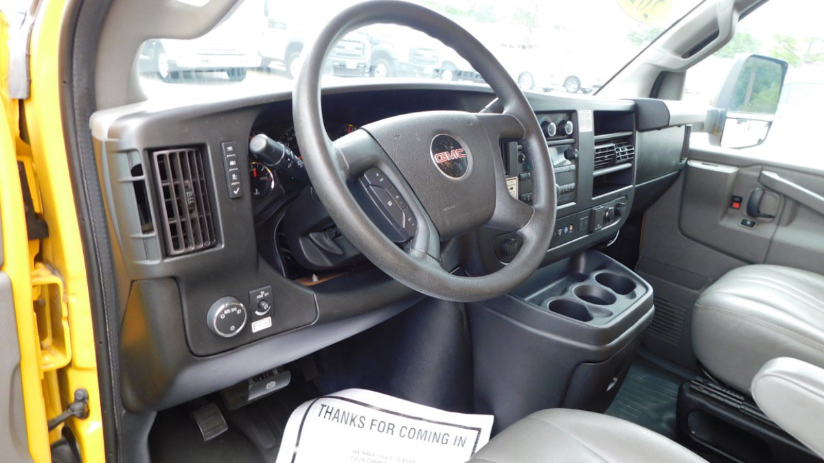 Used 2021 GMC Savana 3500 Extended w/ Power Convenience Package image 8