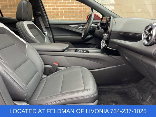 Used 2024 Chevrolet Blazer EV LT image 27