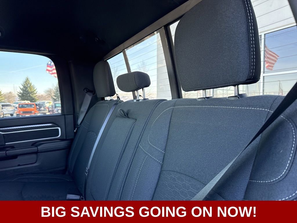 New 2026 RAM 3500 Big Horn AWD/4WD image 37