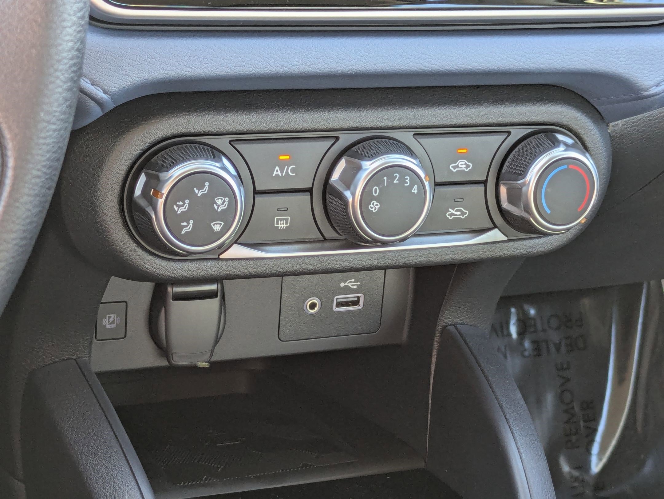 New 2025 Nissan Versa SV w/ Trunk Package image 18