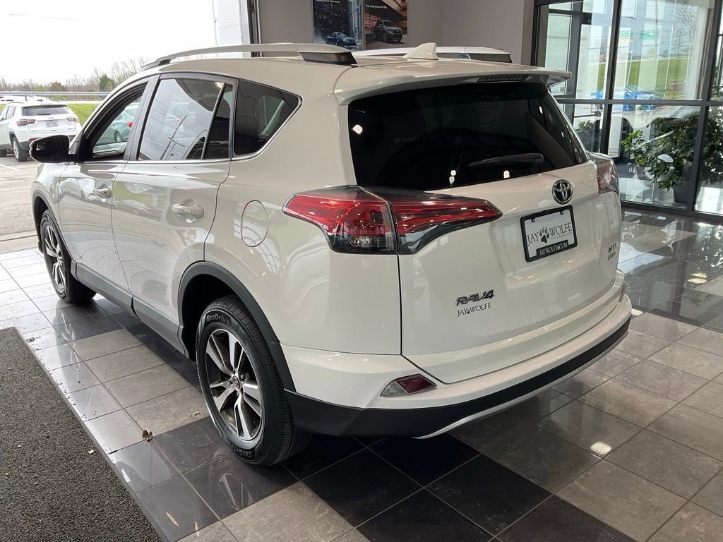 Used 2016 Toyota RAV4 XLE image 5