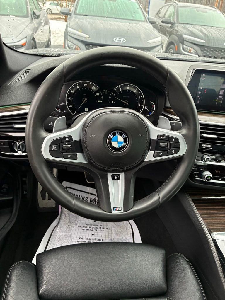 Used 2019 BMW 530i xDrive w/ M Sport Package image 25