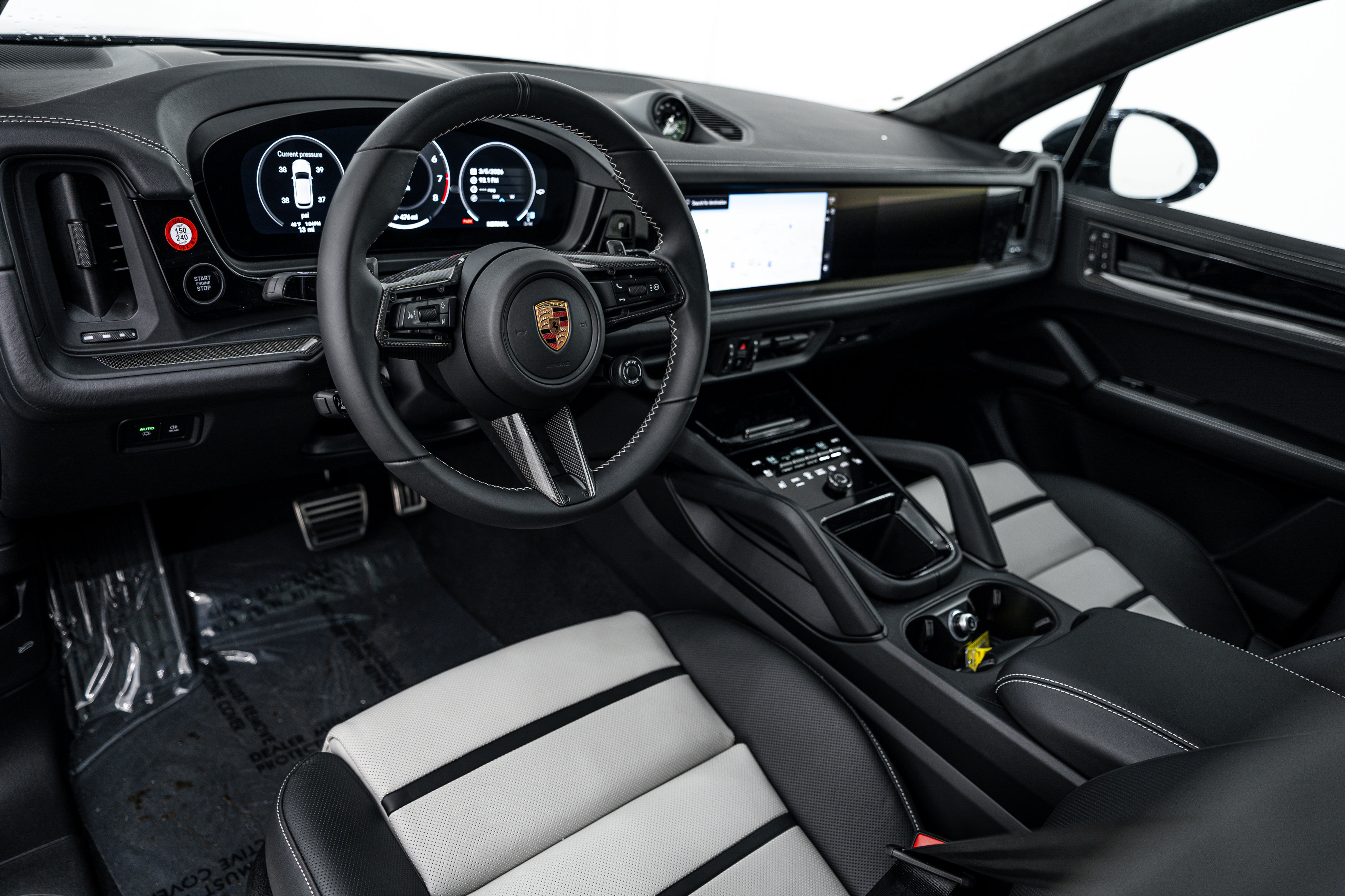 New 2026 Porsche Cayenne GTS AWD/4WD image 4