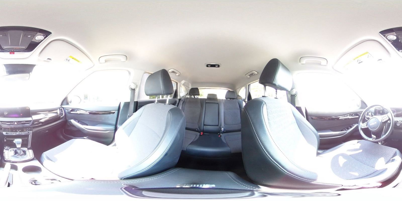 Used 2025 Kia Seltos S FWD image 44