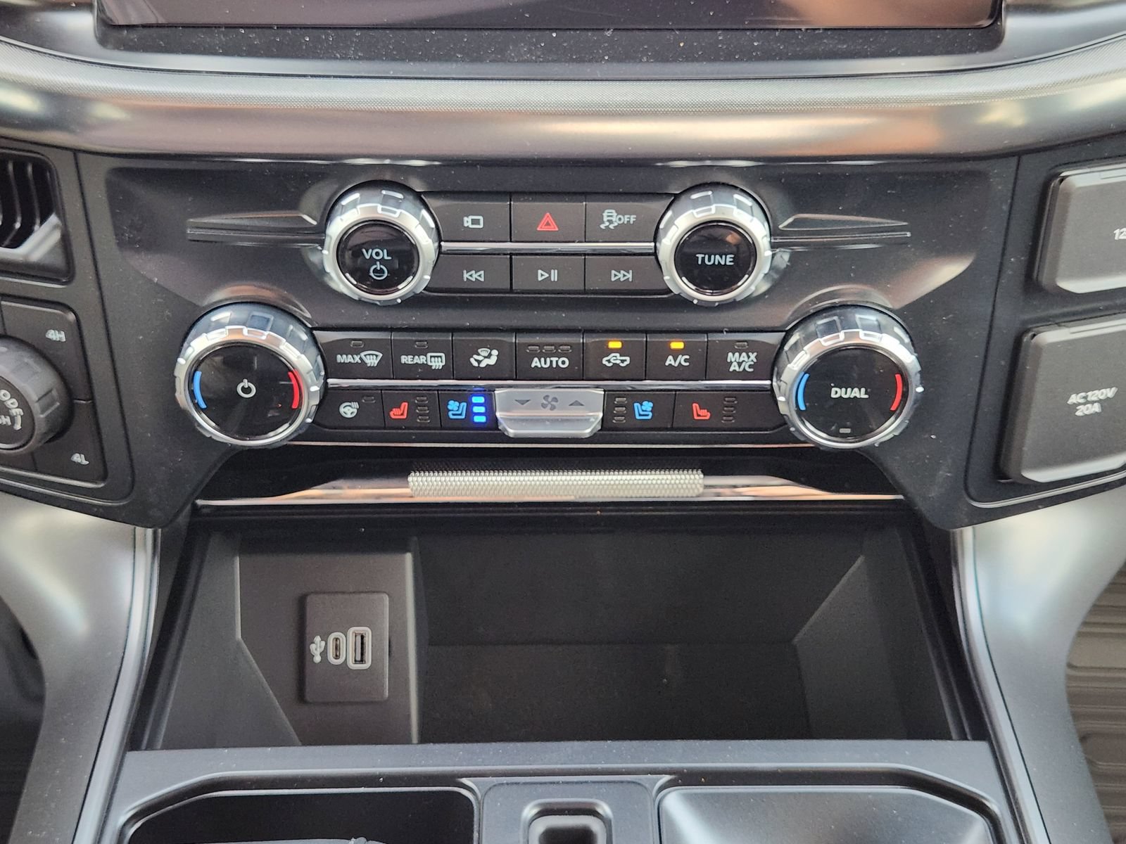 New 2026 Ford F150 Tremor w/ Equipment Group 402B AWD/4WD image 20