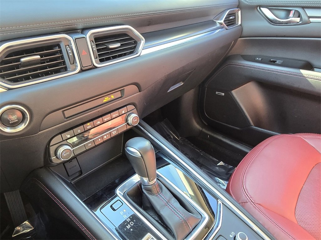 Used 2023 MAZDA CX-5 Carbon Edition image 23