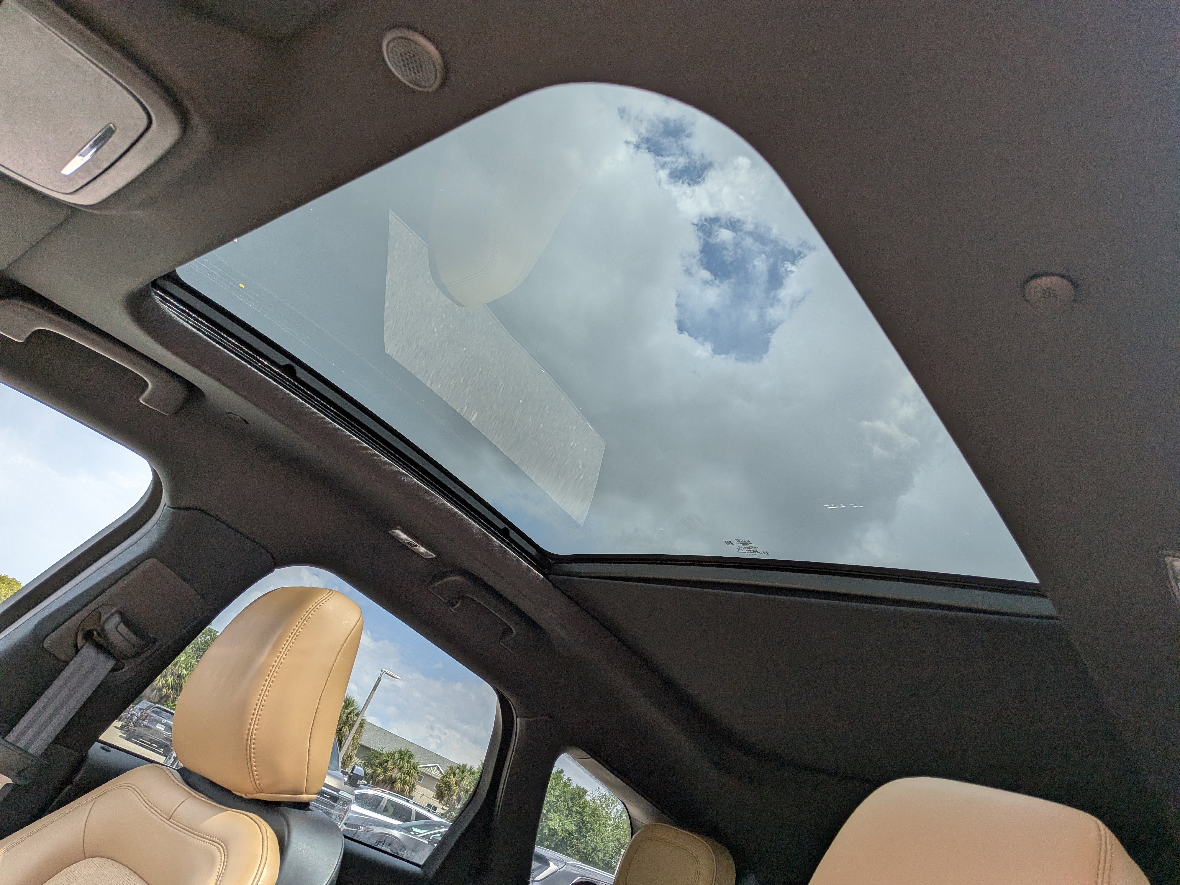 Used 2021 Lincoln Corsair Reserve FWD image 24