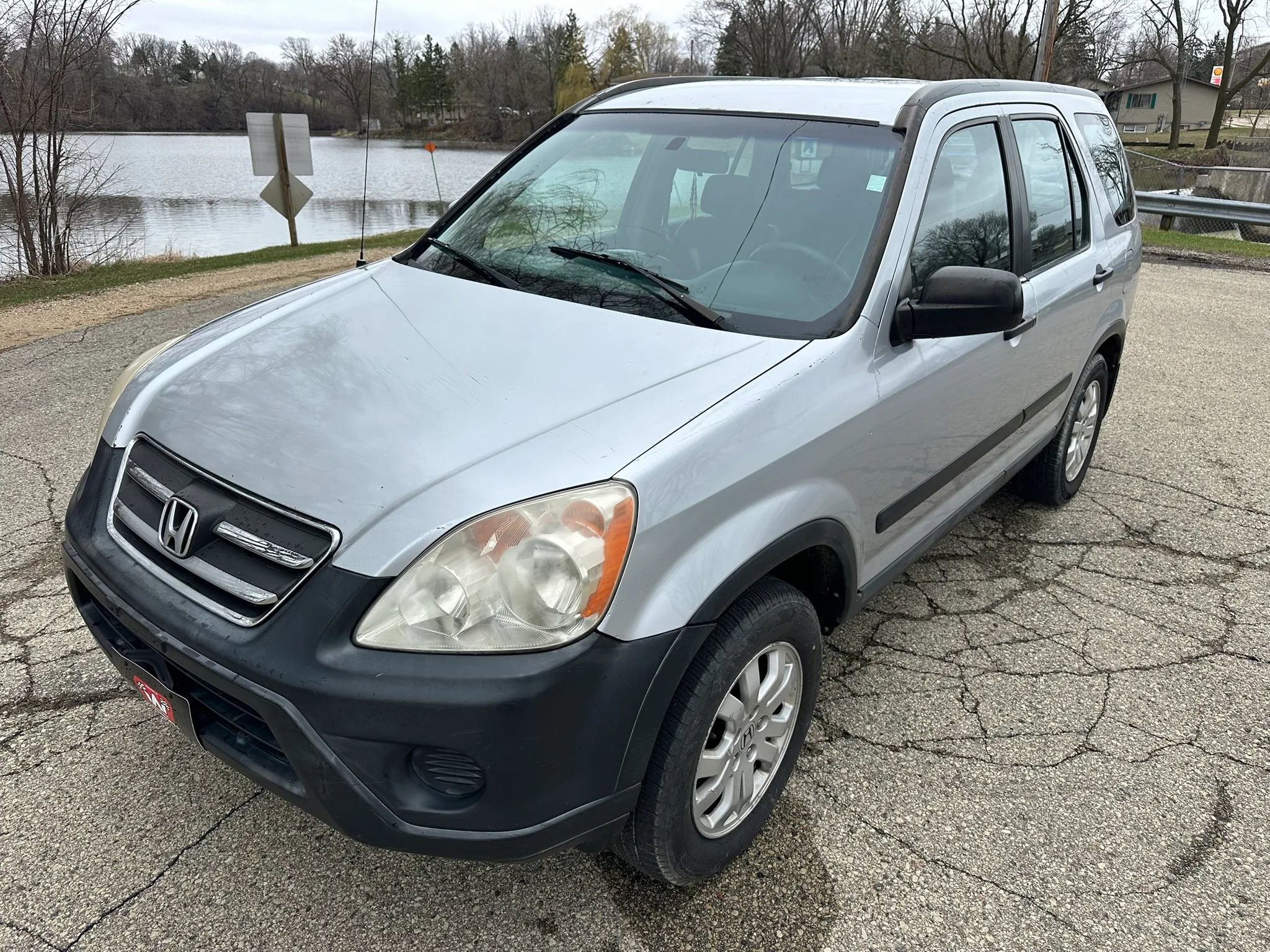Used 2003 Honda CR-V LX image 2