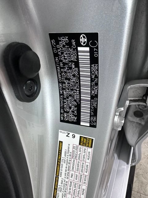 Used 2025 Toyota Corolla SE w/ SE Premium Package AWD/4WD image 31