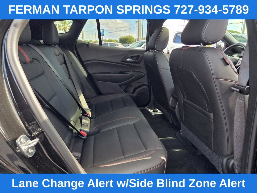 Certified 2024 Chevrolet Trax RS w/ Sunroof Package FWD image 19