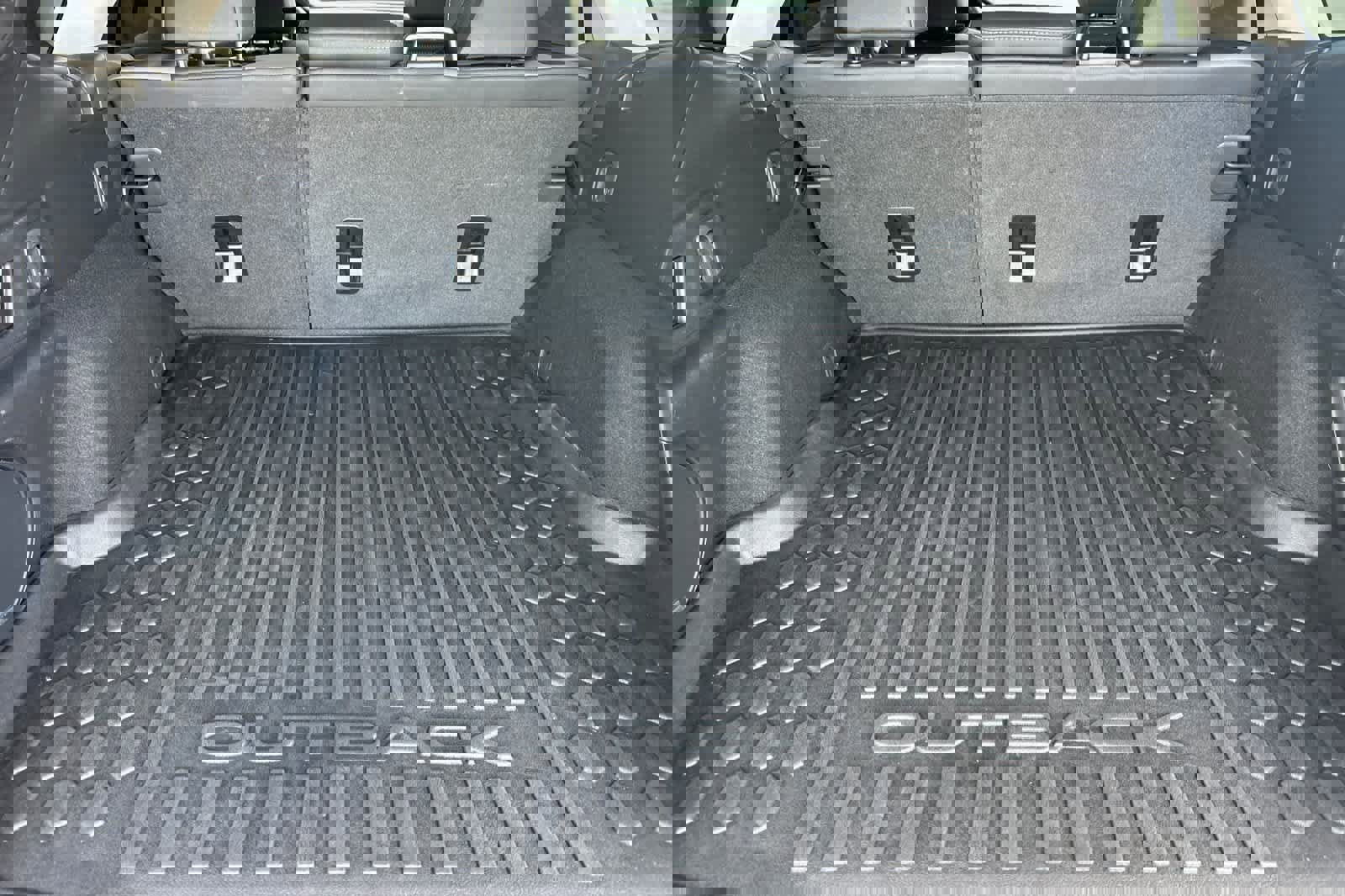 Certified 2024 Subaru Outback Onyx Edition image 14