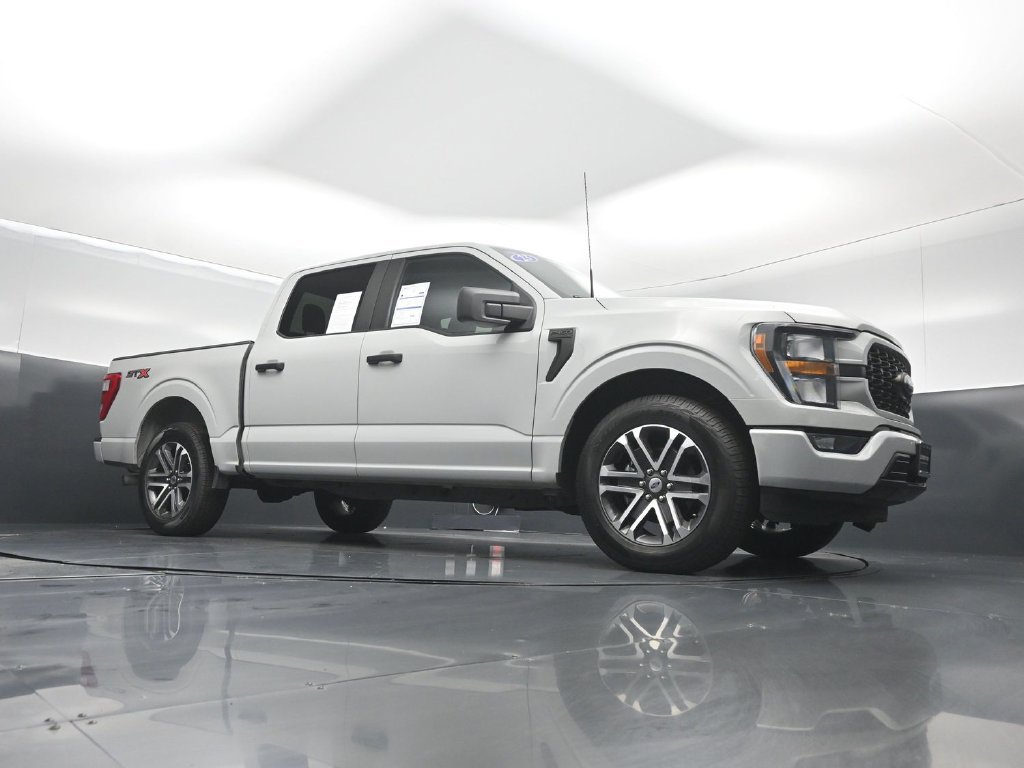 Used 2023 Ford F150 XL w/ STX Appearance Package RWD image 4