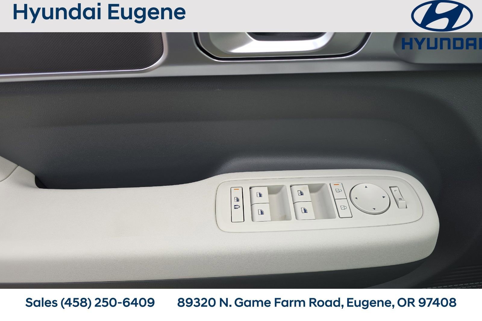 Used 2026 Hyundai Santa Fe SE w/ Tow & Go Package image 12