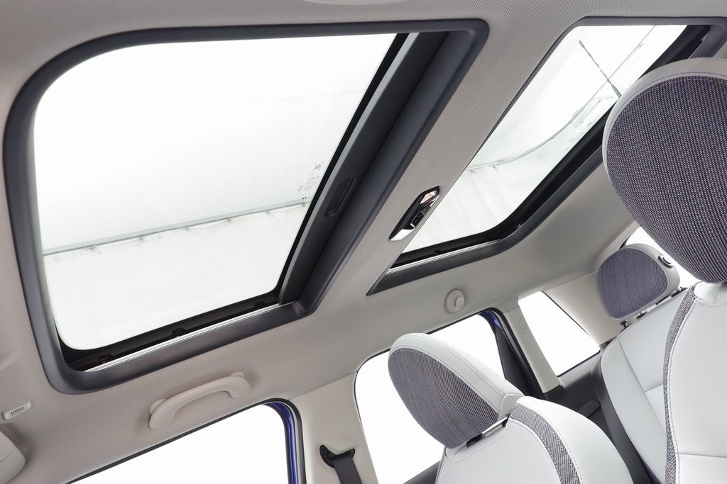 New 2025 MINI Cooper S image 13