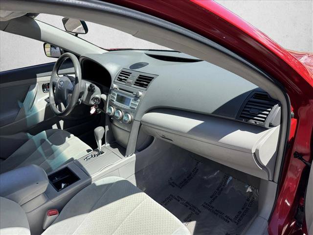 Used 2008 Toyota Camry LE FWD image 19