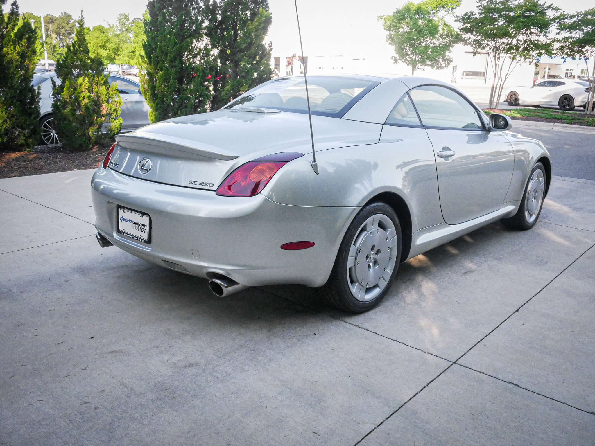Used 2002 Lexus SC 430 Convertible RWD image 10