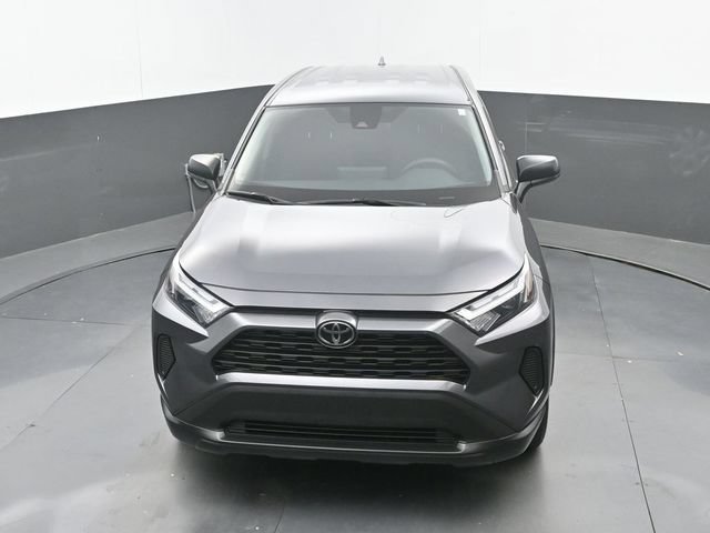 Used 2024 Toyota RAV4 LE FWD image 27