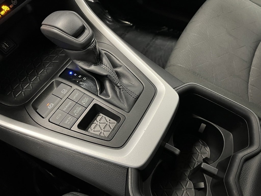 Used 2023 Toyota RAV4 XLE image 7