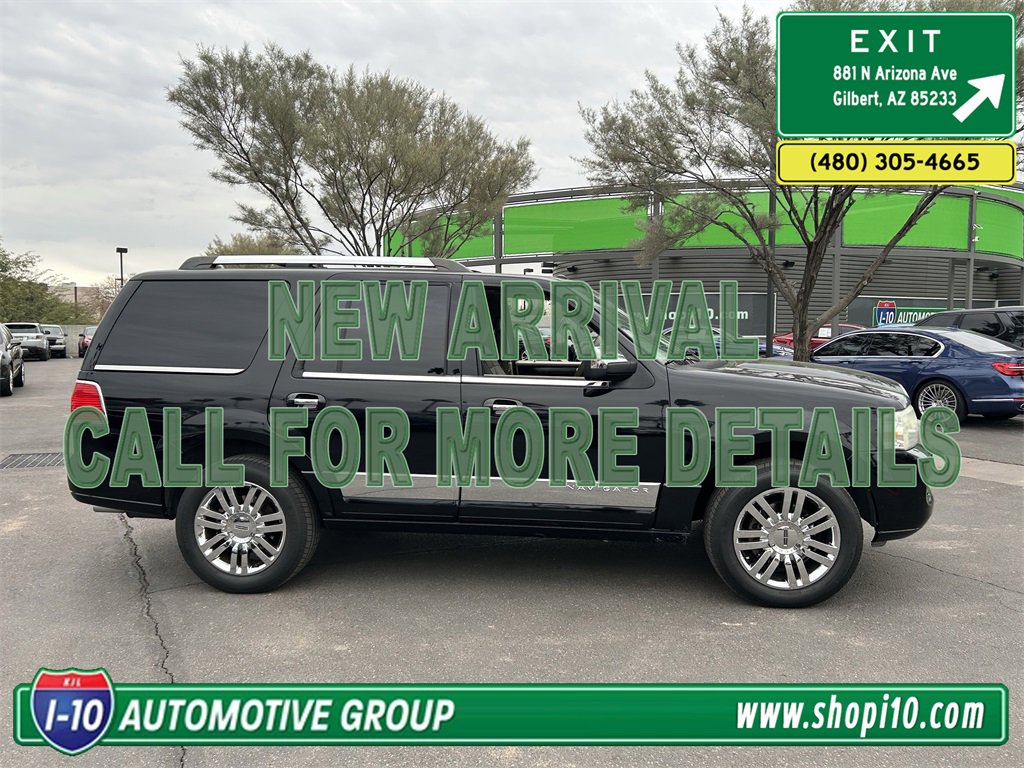 Used 2007 Lincoln Navigator 2WD image 2