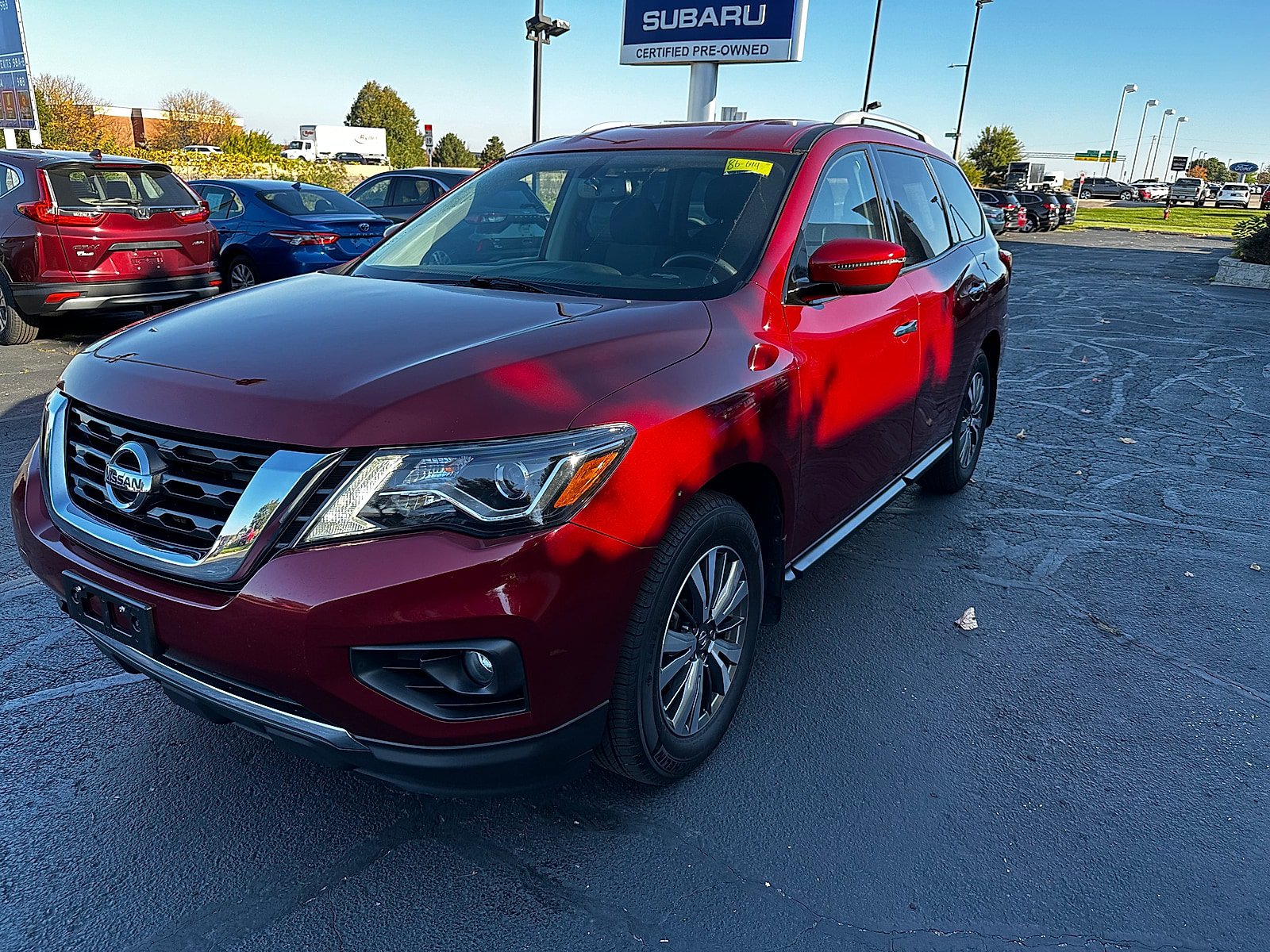 Used 2020 Nissan Pathfinder SV w/ Cargo Package AWD/4WD image 6
