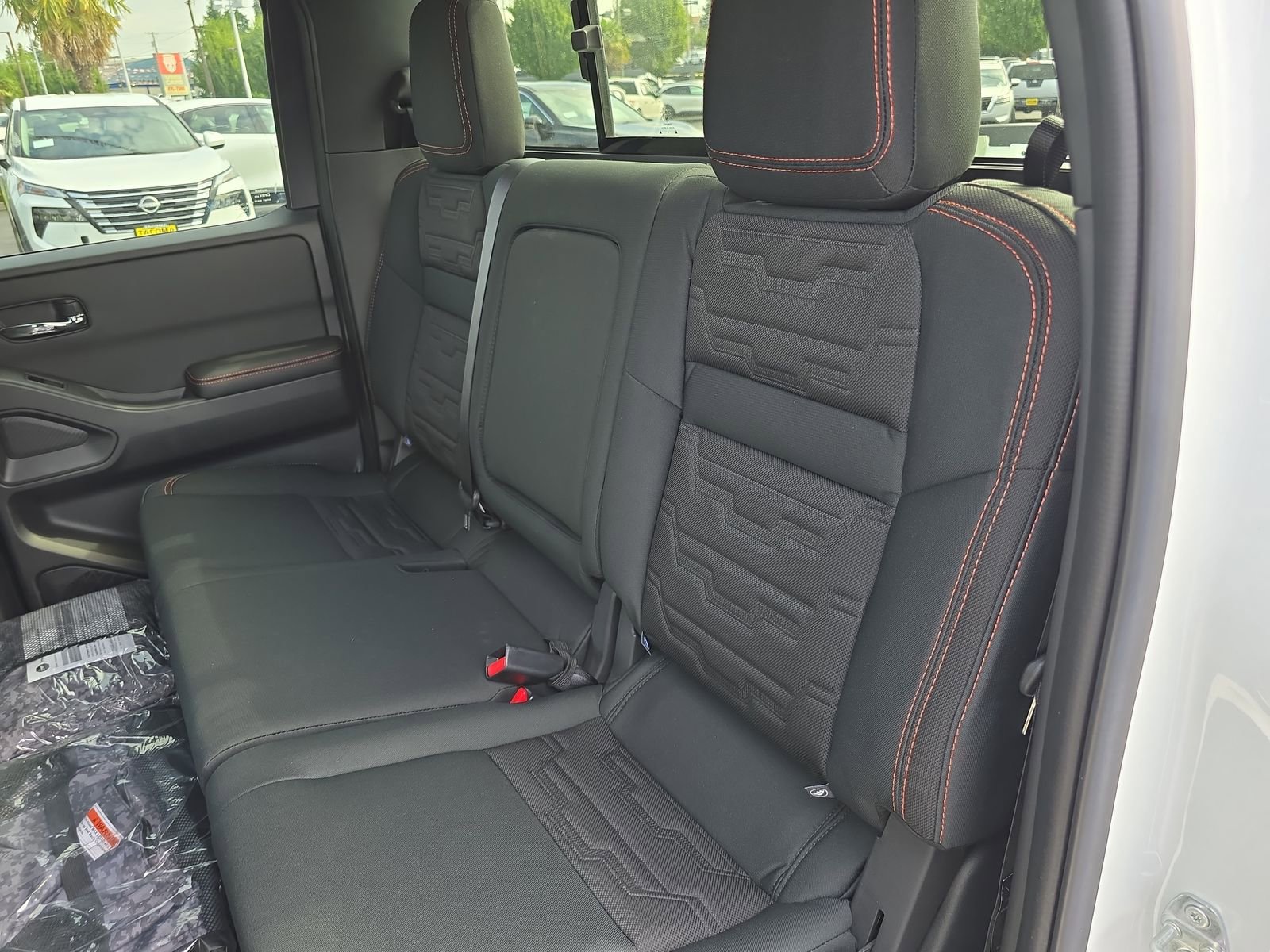 New 2025 Nissan Frontier PRO-4X image 24