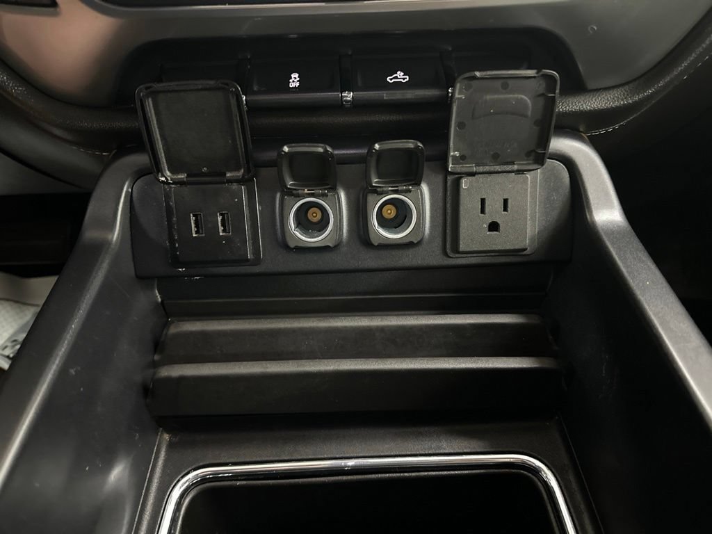 Used 2018 Chevrolet Silverado 1500 LTZ w/ Sport Package AWD/4WD image 52
