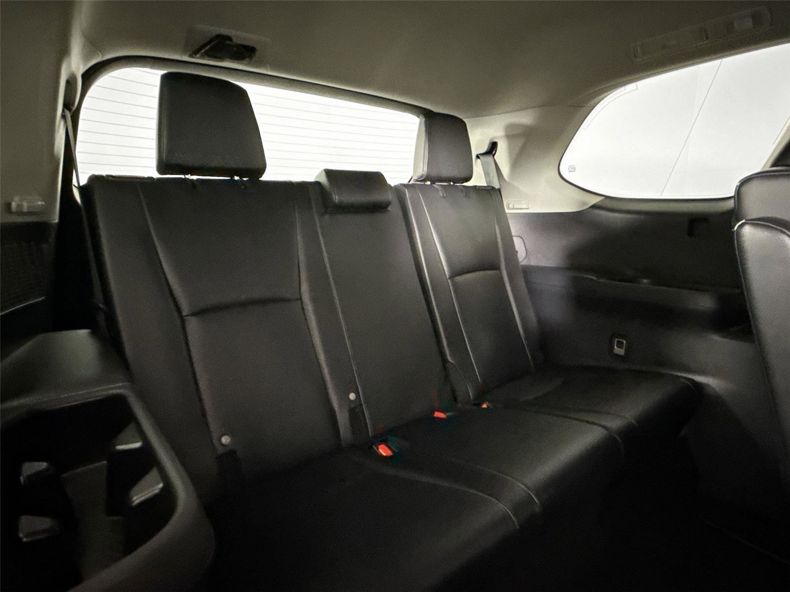 Certified 2025 Toyota Grand Highlander FWD image 40