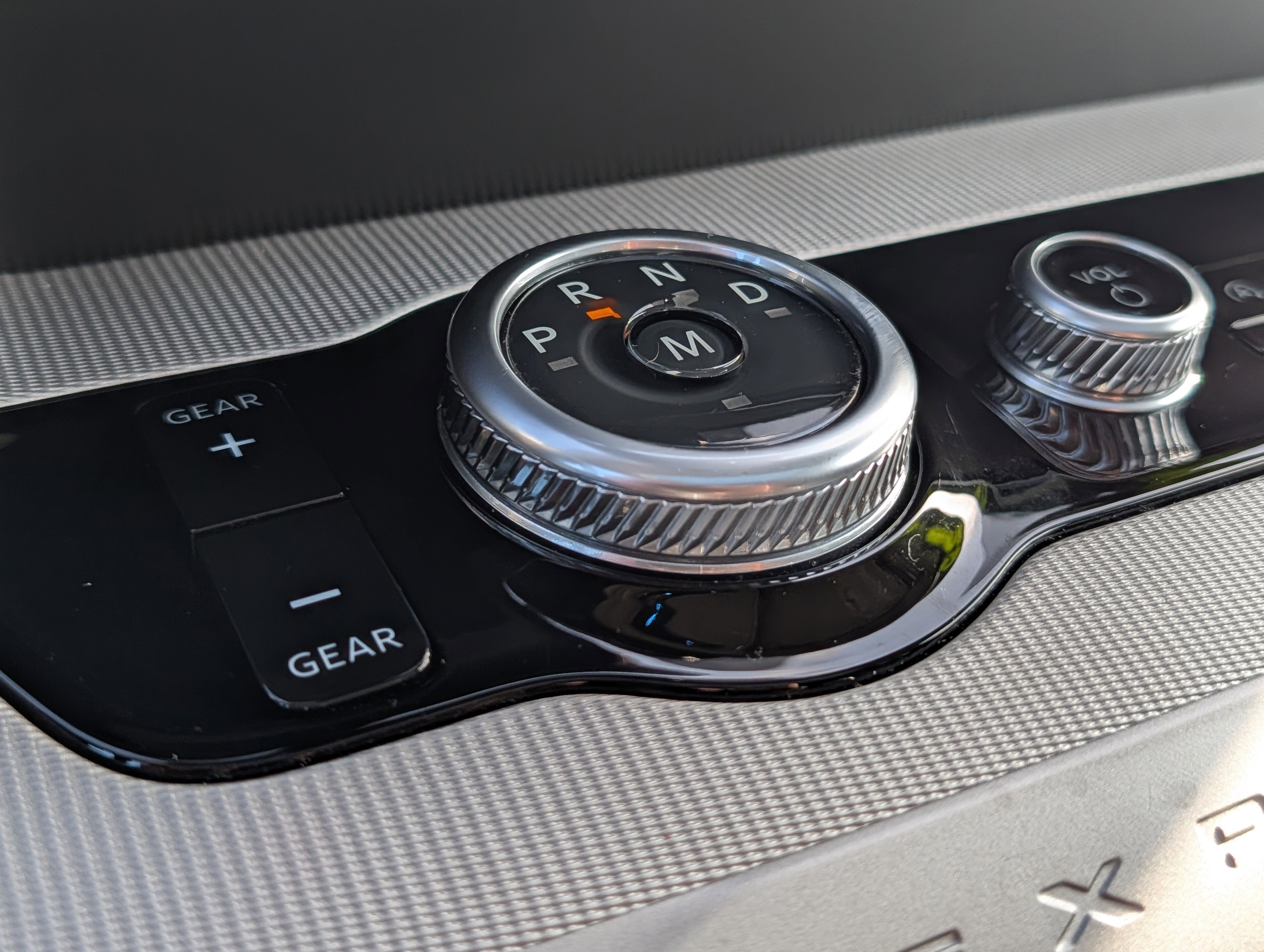 Certified 2025 Ford Expedition Active AWD/4WD image 37