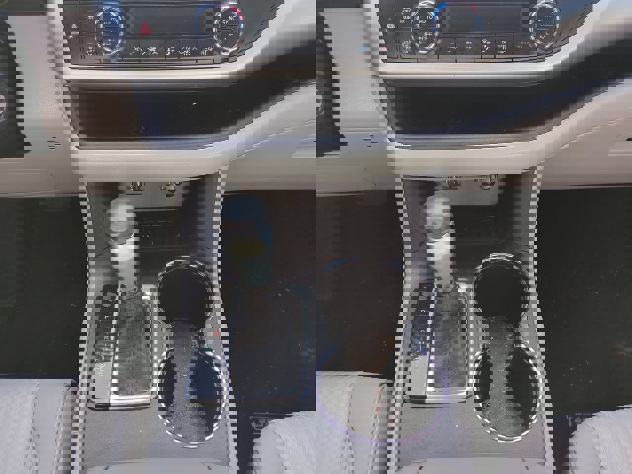 Used 2015 Toyota Highlander Plus image 16