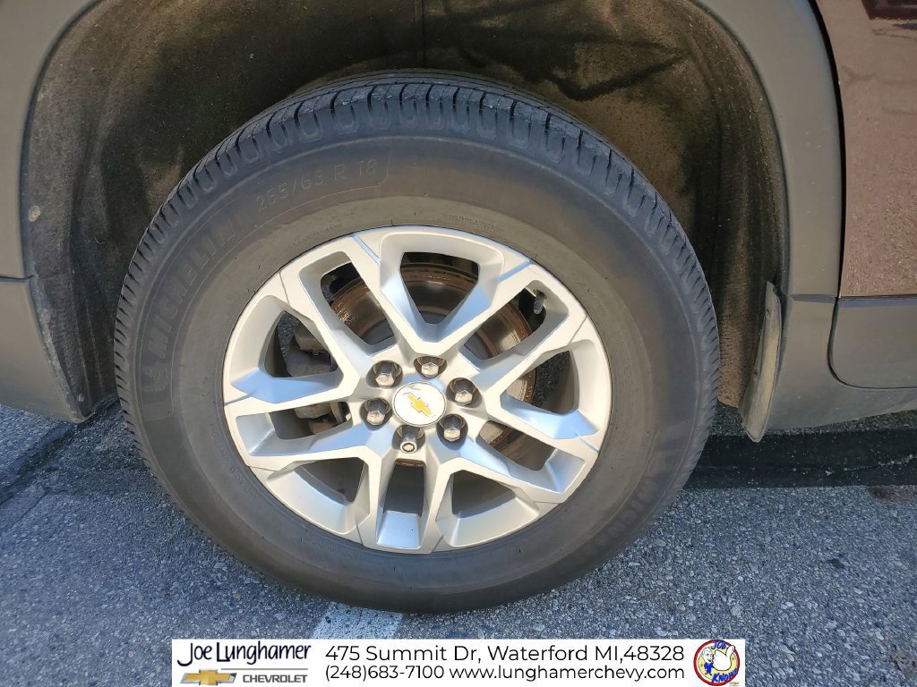 Used 2021 Chevrolet Traverse LT w/ LPO, Floor Liner Package AWD/4WD image 33