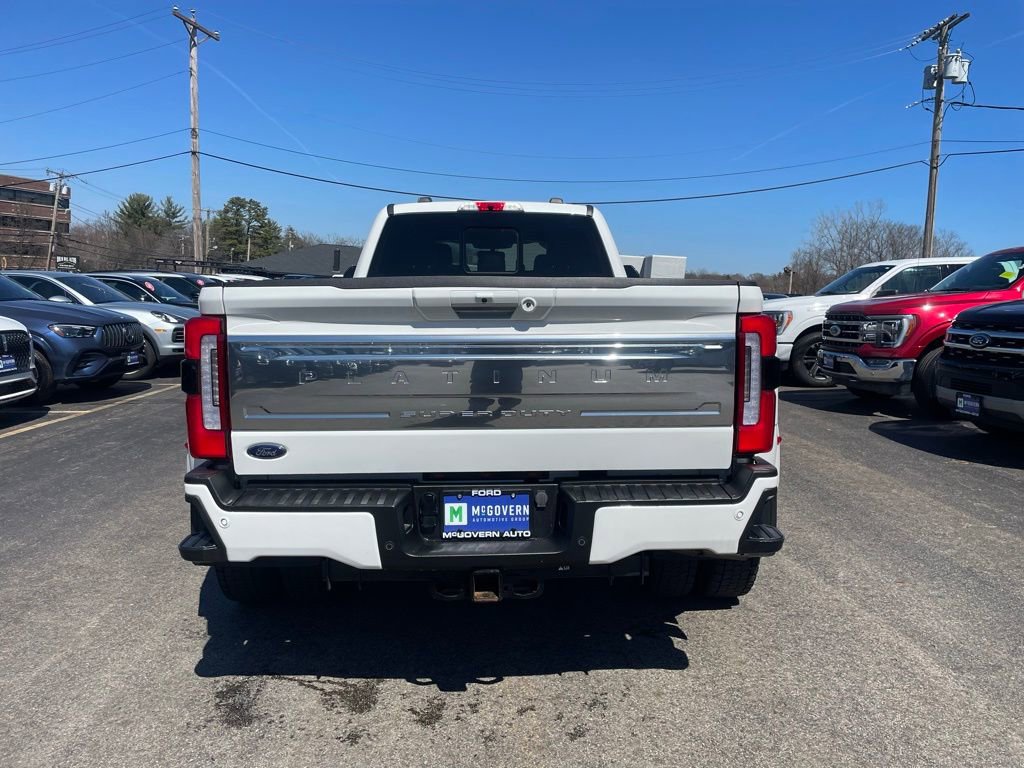 Used 2024 Ford F450 Platinum w/ FX4 Off-Road Package image 4