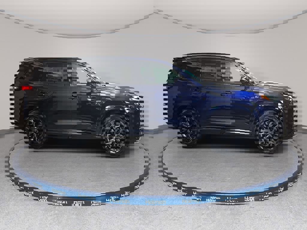 New 2026 Lexus TX 500h AWD image 4