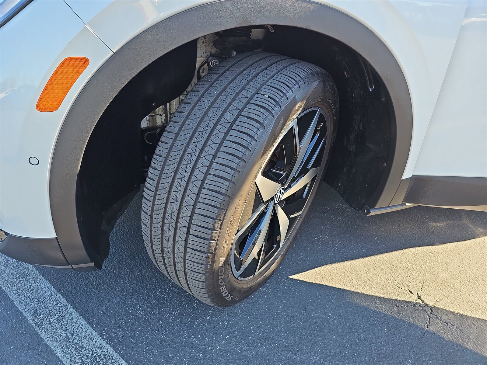 Certified 2023 Volkswagen ID.4 S image 33