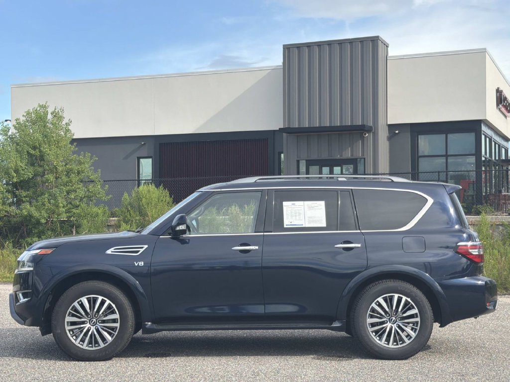 Used 2022 Nissan Armada SL w/ Captain's Chairs Package AWD/4WD image 7