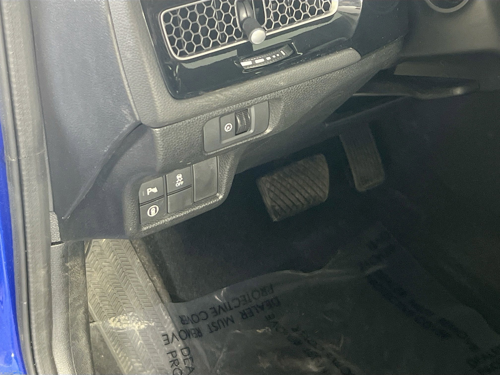 Used 2022 Honda Civic Touring image 10