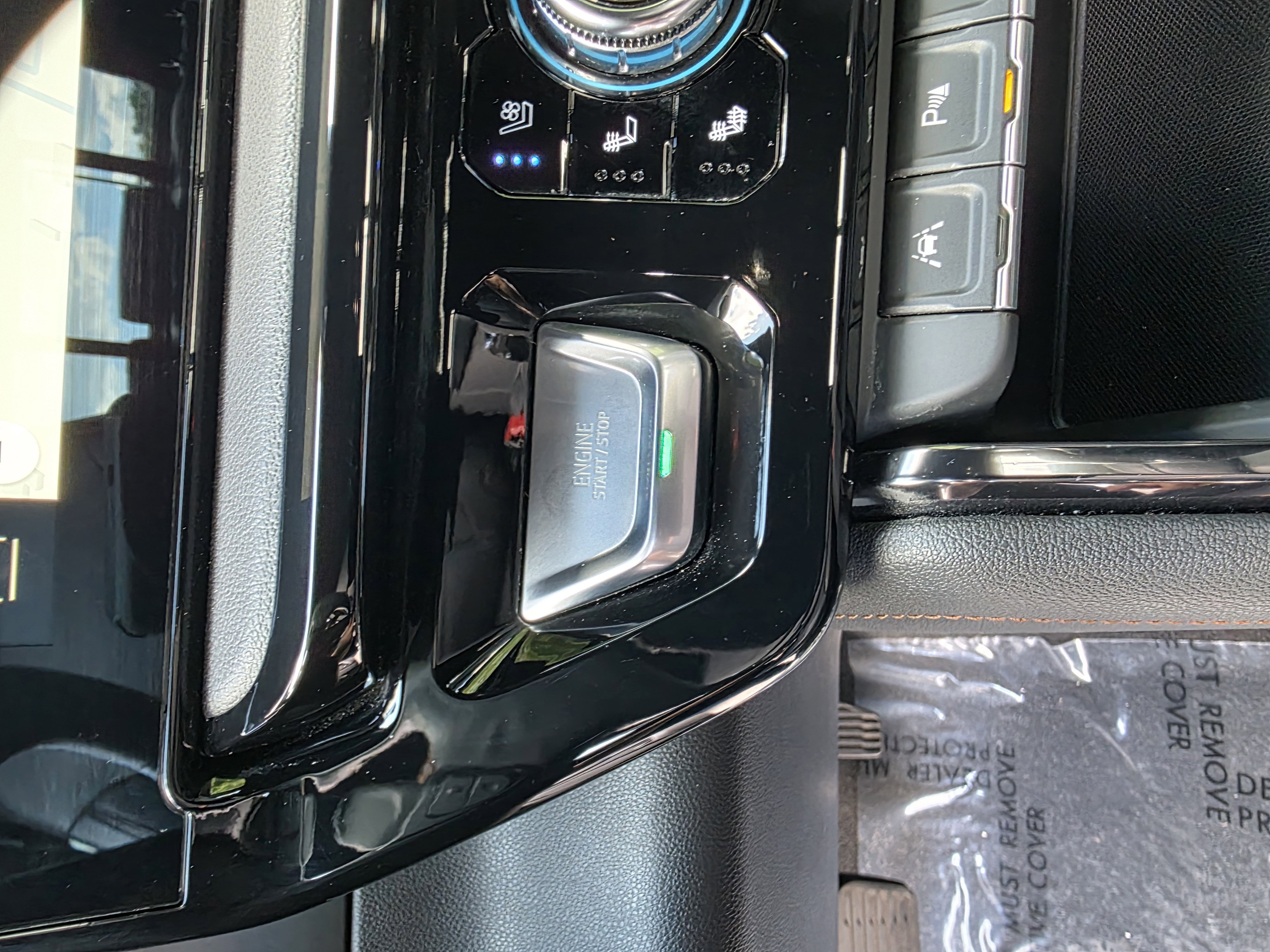 Used 2023 GMC Sierra 1500 AT4 w/ AT4 Premium Package image 15