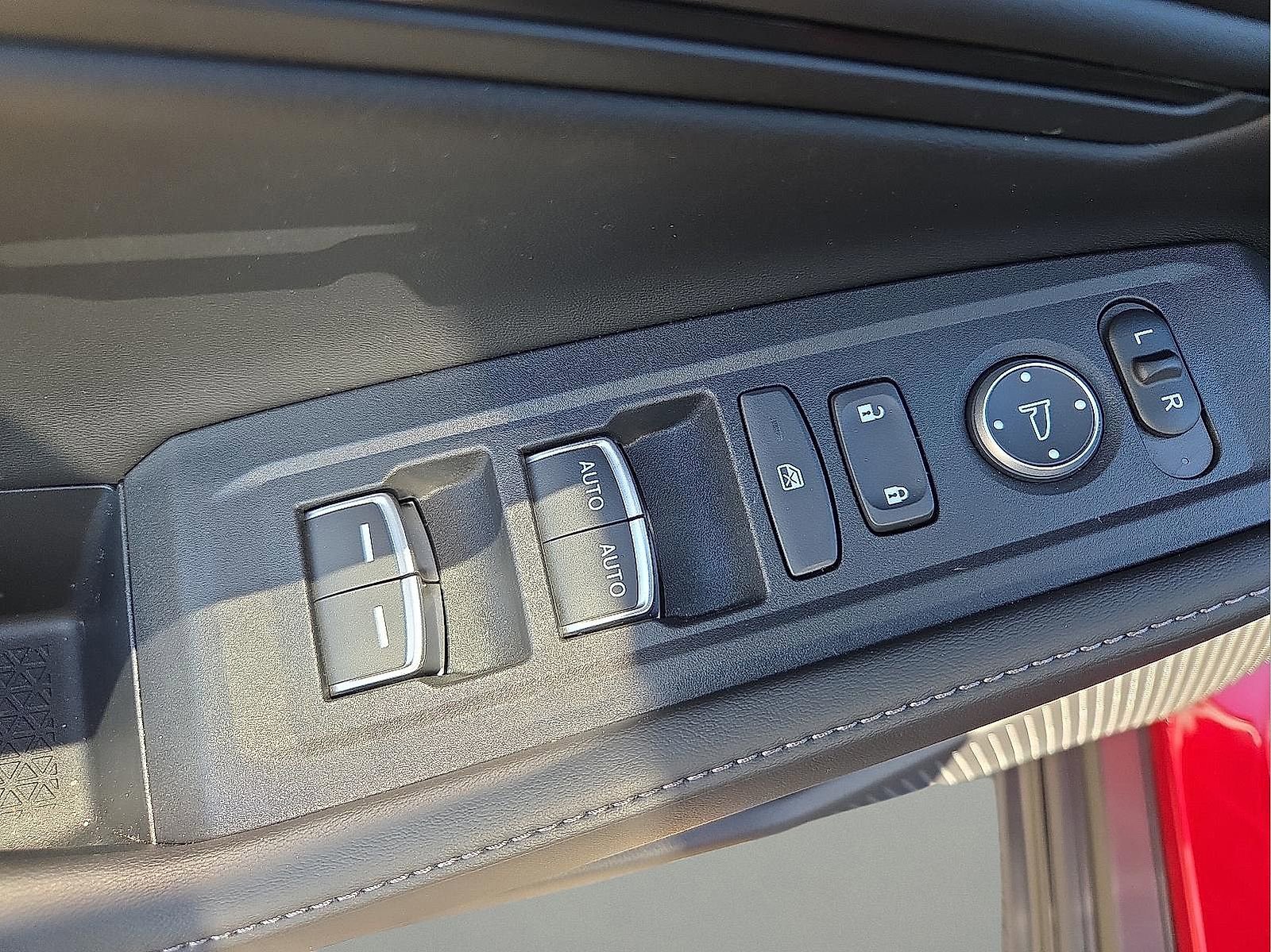 Used 2025 Honda Accord Sport image 15