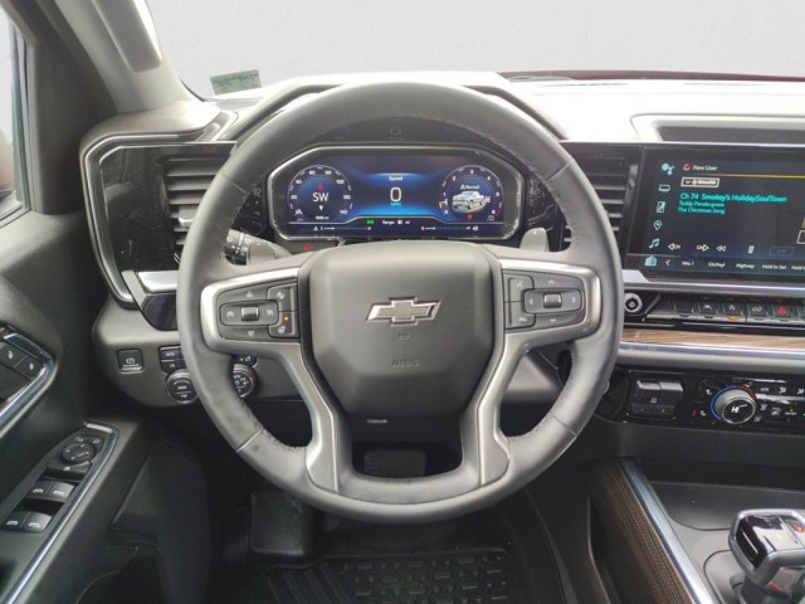 Used 2023 Chevrolet Silverado 1500 RST w/ Z71 Off-Road Package AWD/4WD image 15