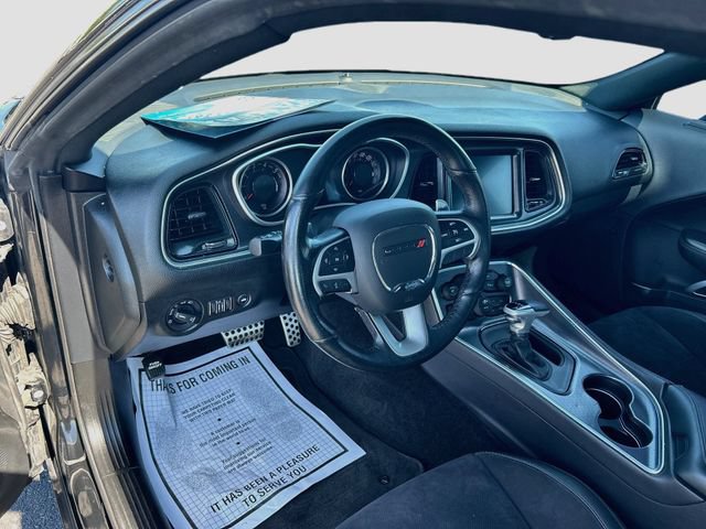 Used 2016 Dodge Challenger R/T Scat Pack RWD image 13