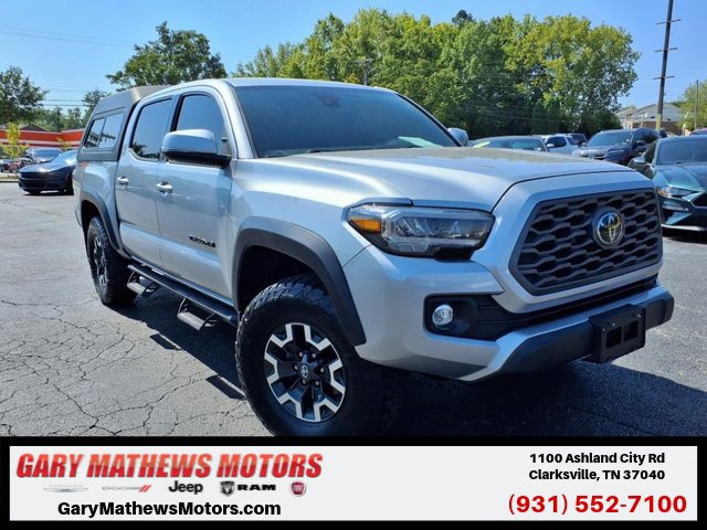 Used 2022 Toyota Tacoma TRD Off-Road image 1