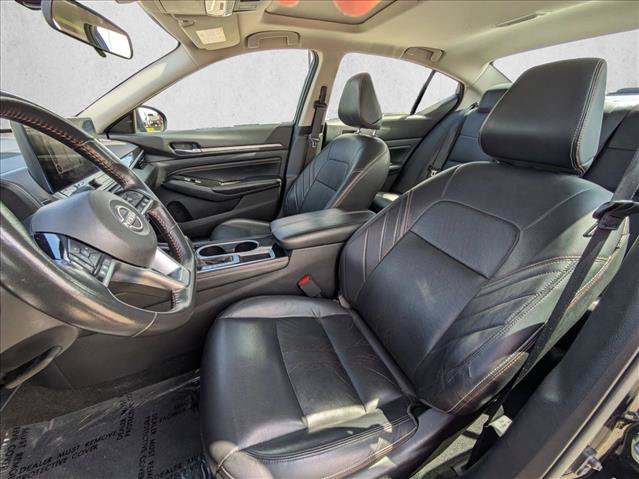 Used 2023 Nissan Altima 2.5 SR w/ SR Premium Package FWD image 10
