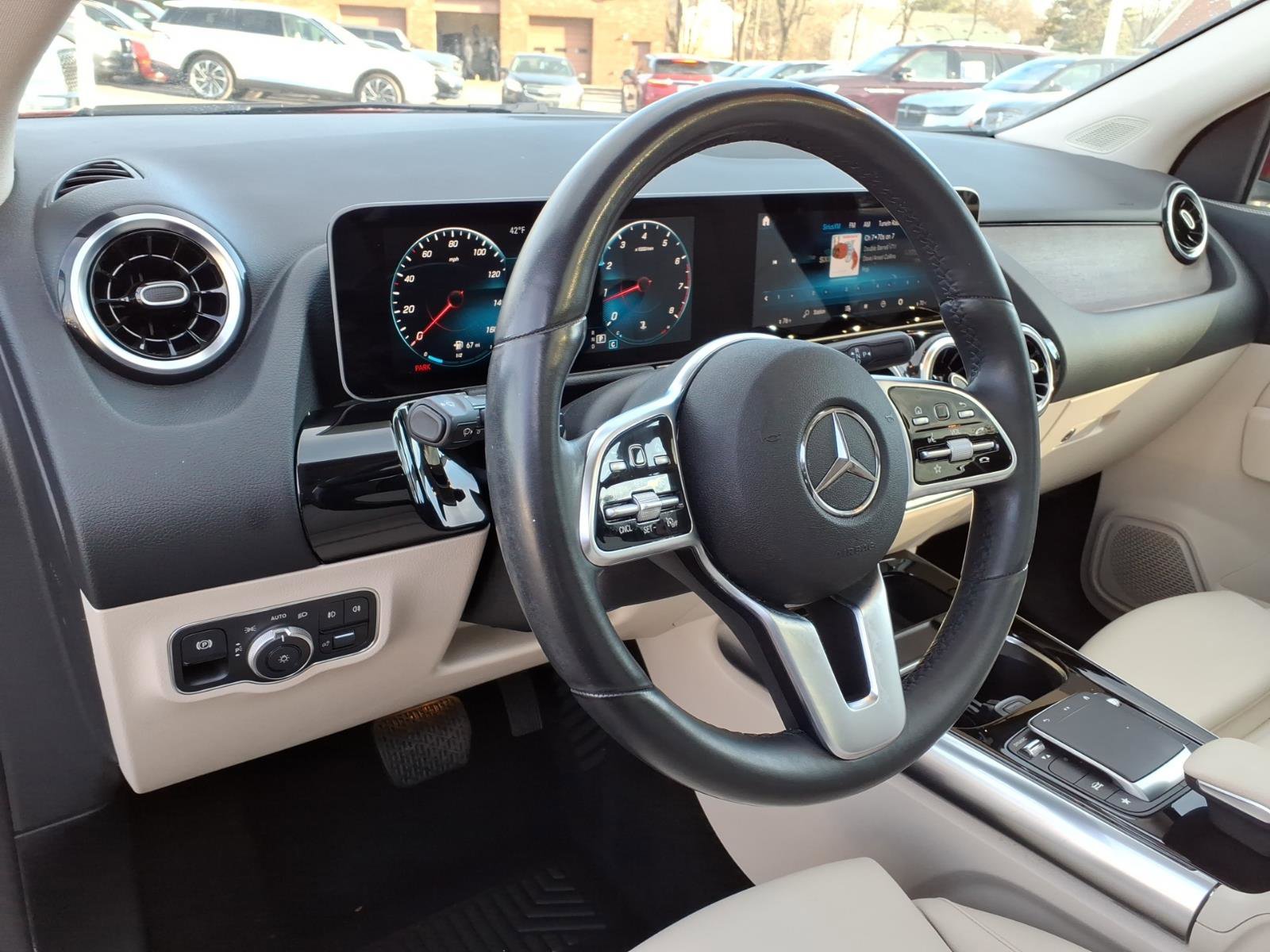 Used 2021 Mercedes-Benz GLA 250 4MATIC image 14