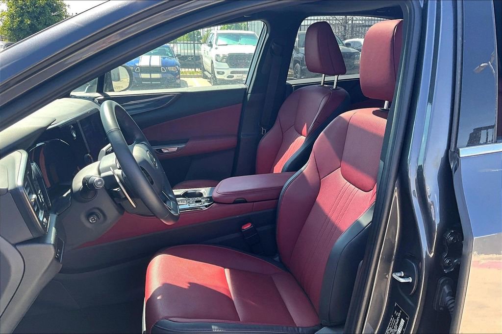 Used 2025 Lexus NX 350 AWD w/ Accessory Package (2T) image 30