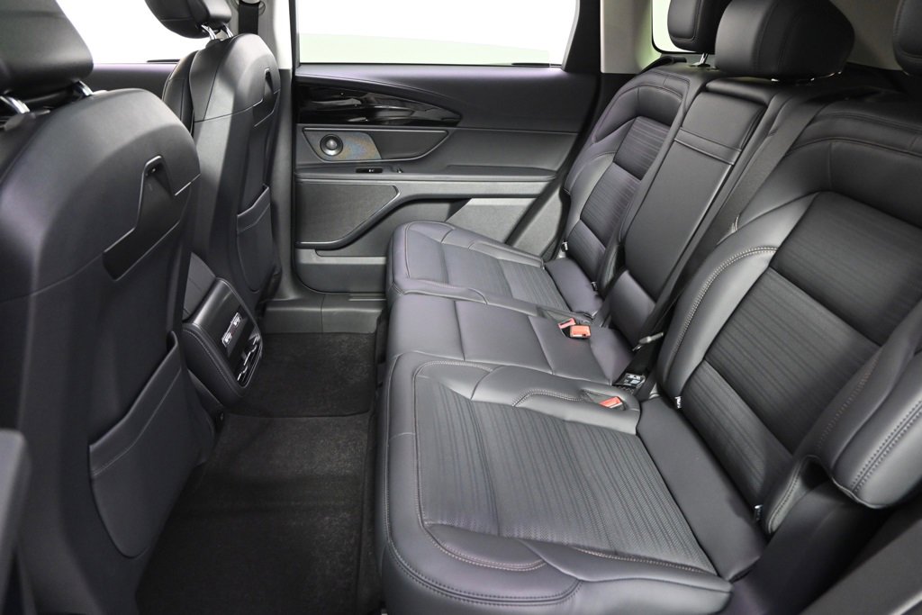 New 2026 Lincoln Nautilus Reserve w/ Jet Appearance Package image 21