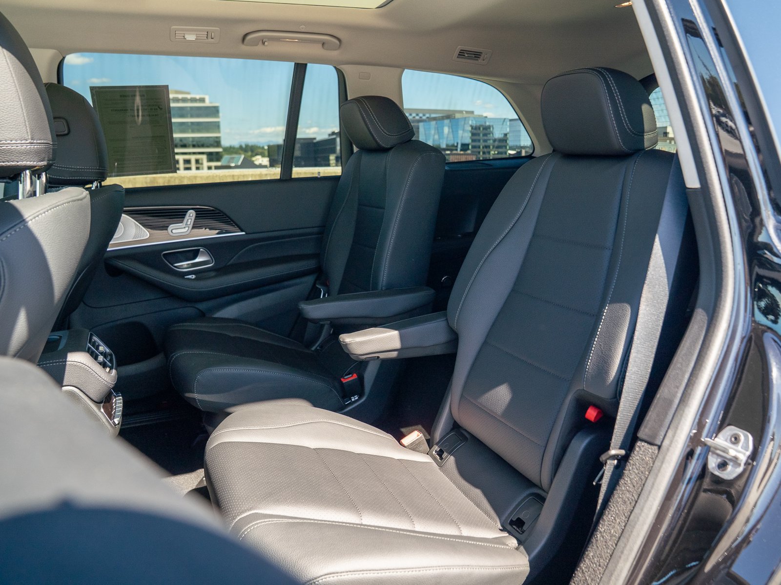 Certified 2024 Mercedes-Benz GLS 450 4MATIC w/ AMG Line Exterior image 25
