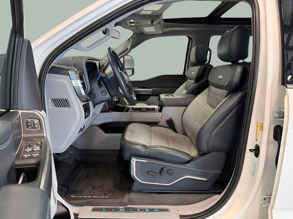 Used 2023 Ford F350 Limited w/ FX4 Off-Road Package image 26