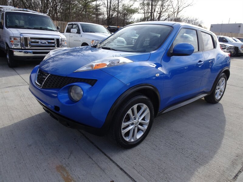 Used 2011 Nissan Juke SL AWD/4WD image 3