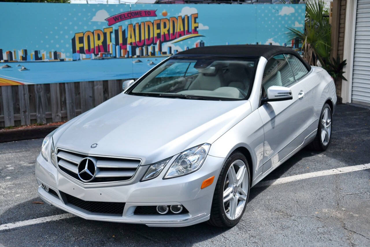 Used 2011 Mercedes-Benz E 350 Cabriolet image 2