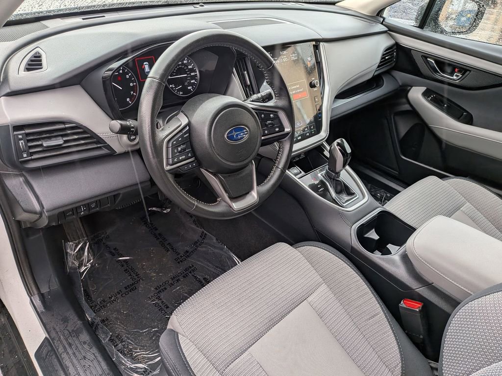 Used 2025 Subaru Outback Premium image 14