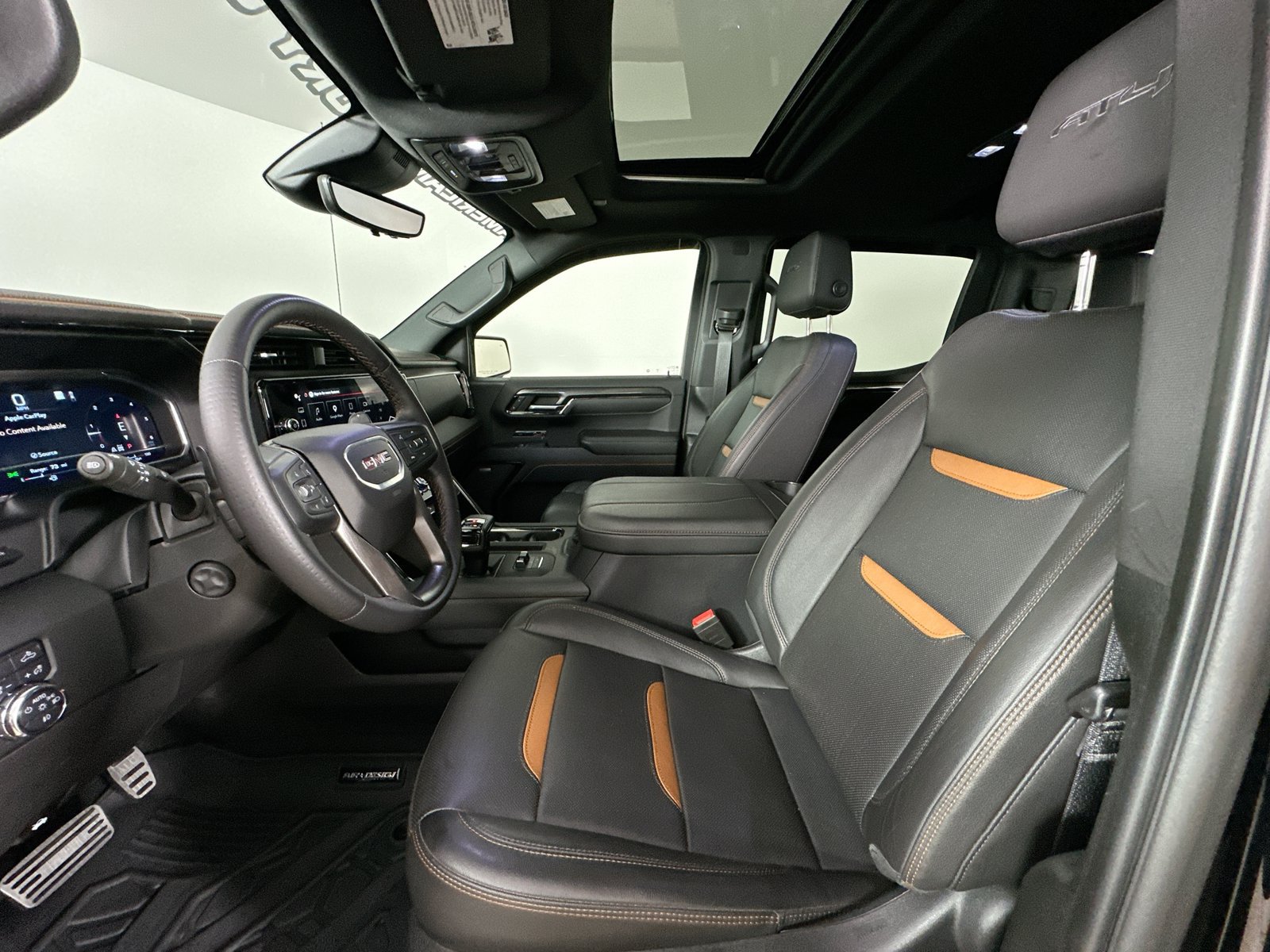 Used 2023 GMC Sierra 1500 AT4 w/ AT4 Premium Package AWD/4WD image 31